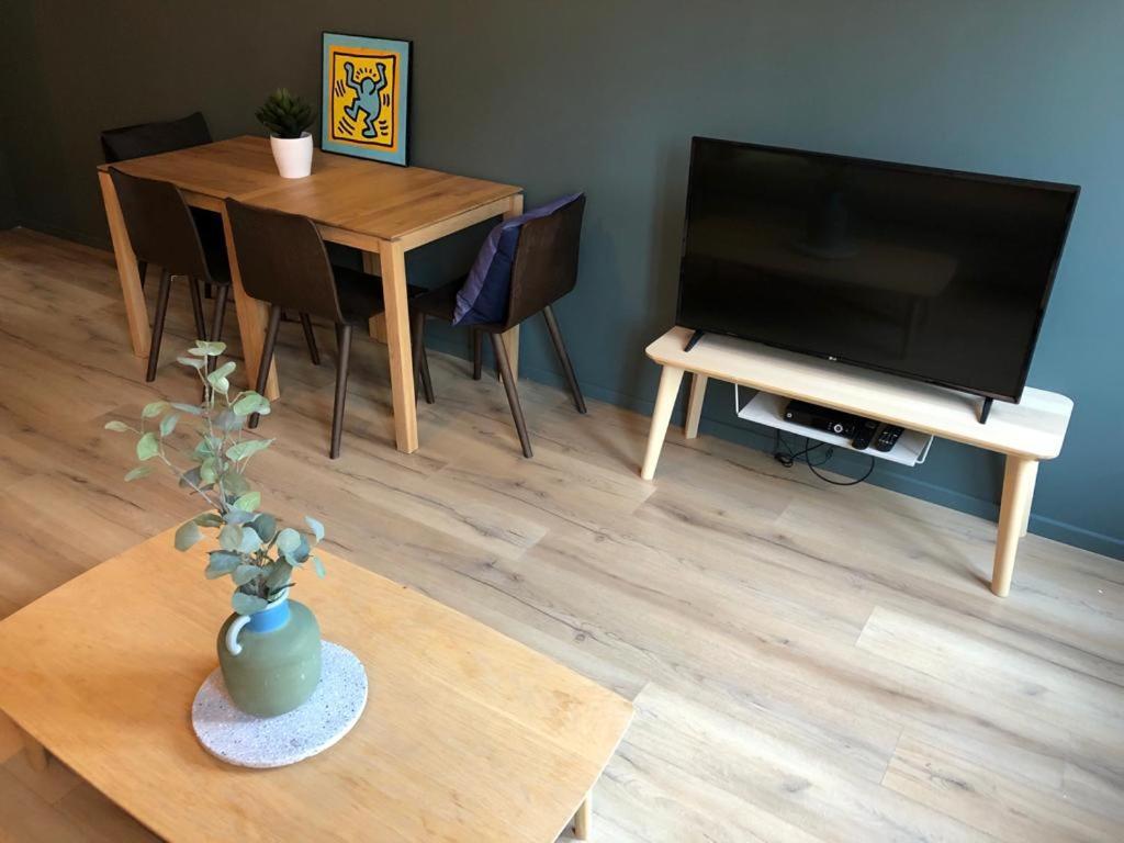 Apartment Cozy In *